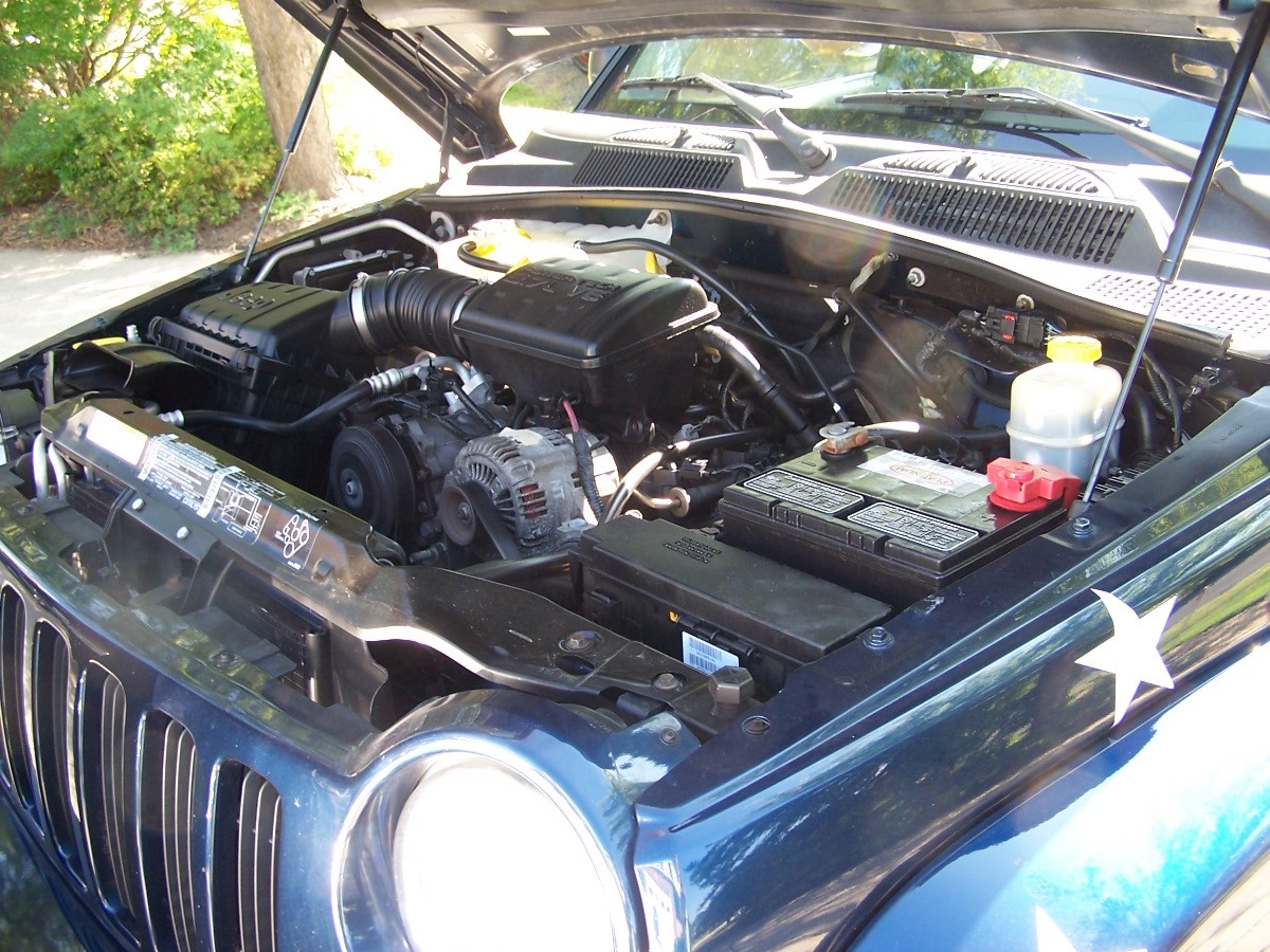 Engine bay of the Flag Jeep
