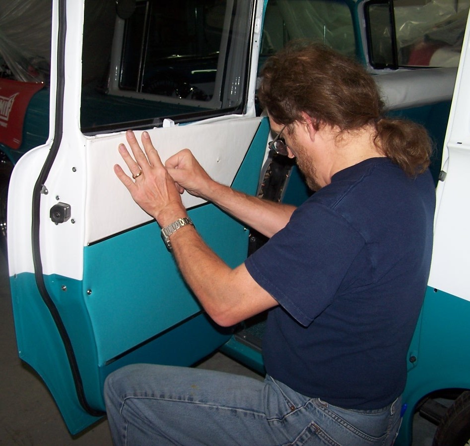 Inner fender well