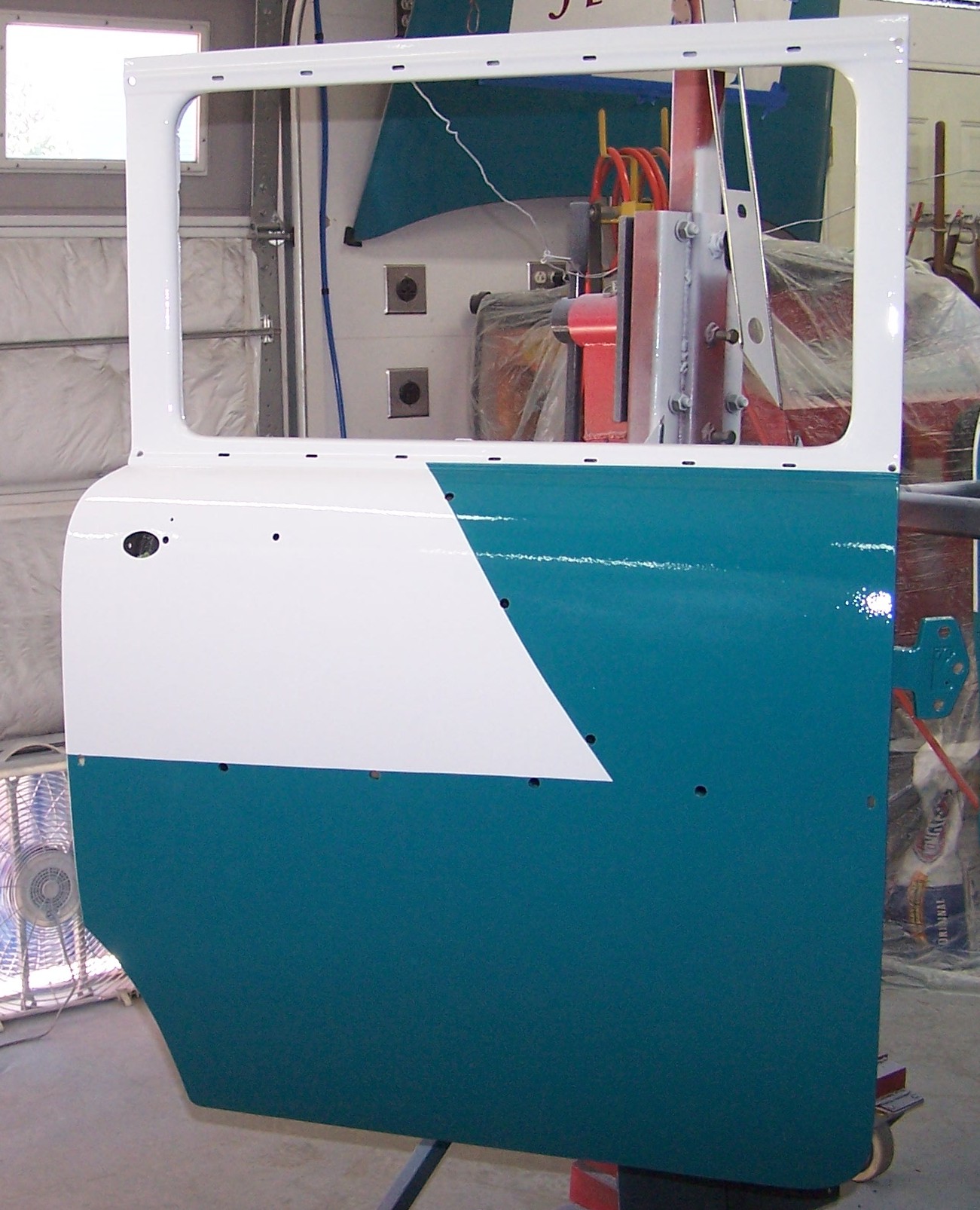 Rear doors in clear