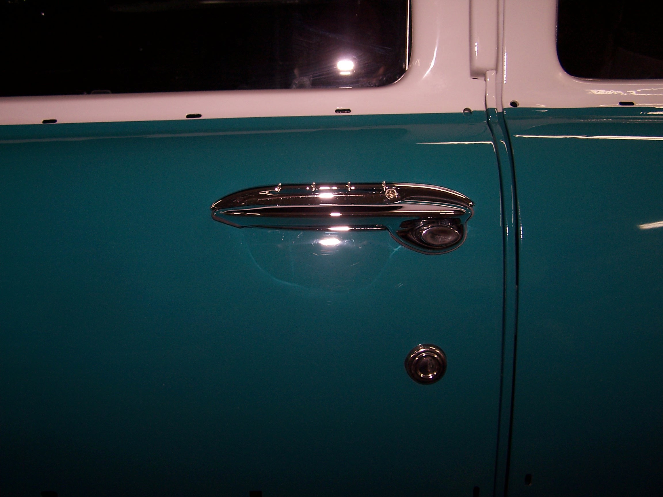 Passenger air vent
