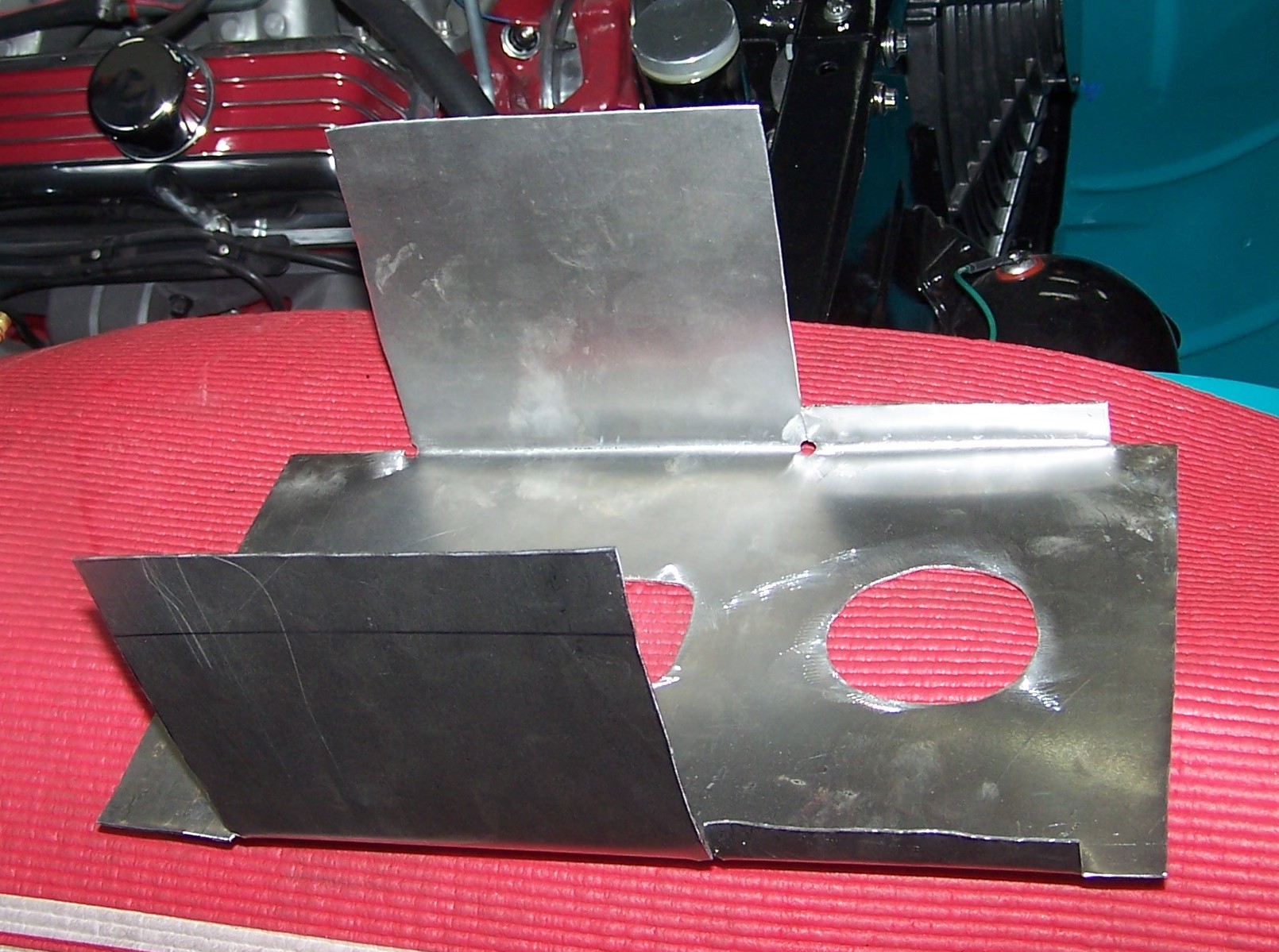 Windlacing tack strip