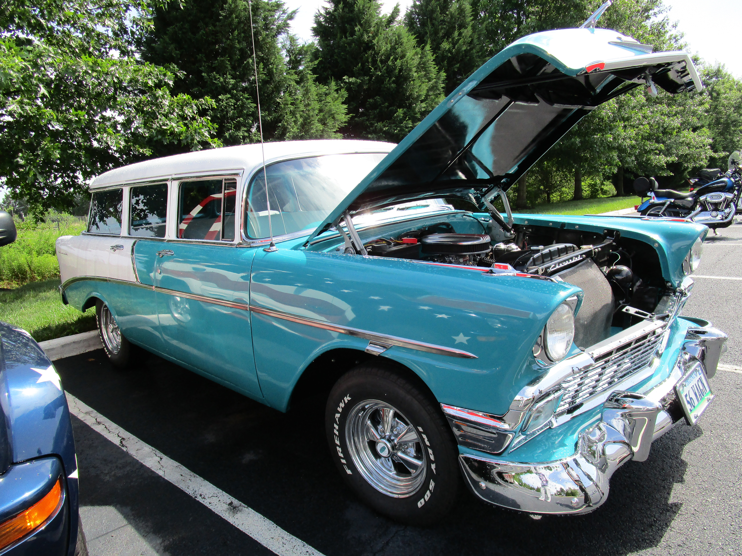 Debut car show
