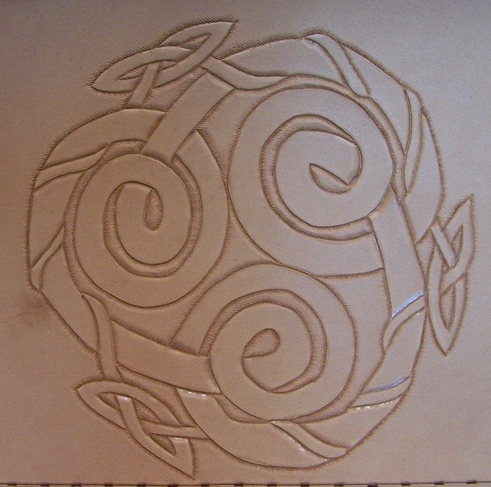 Celtic Knot Apple Carving