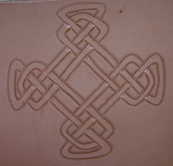 Celtic Knot Carving