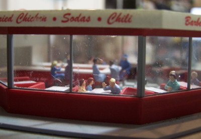 Picture of outside of diner