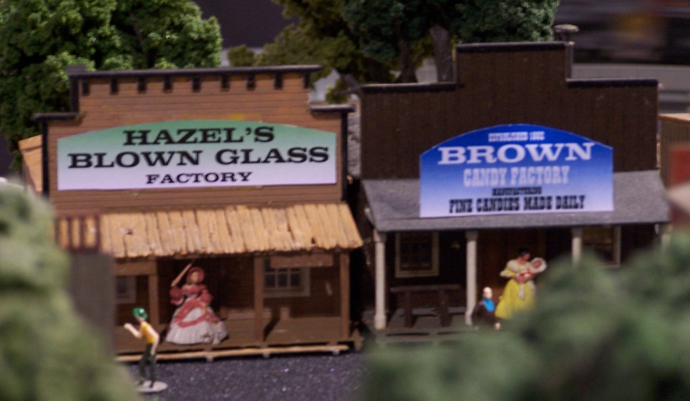 Two of the shops forming Main Street. Figured 
          out the base park yet?.